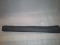 Порожек пластиковый передний правый tf69y0-5109964